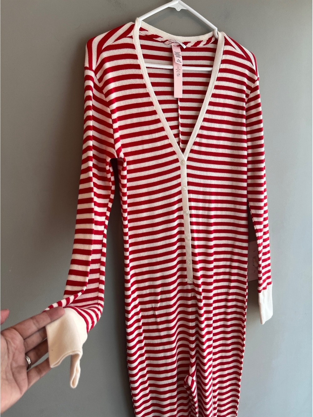 Victoria’s Secret NWT Red White Striped Holiday Holiday - Picture 5 of 10